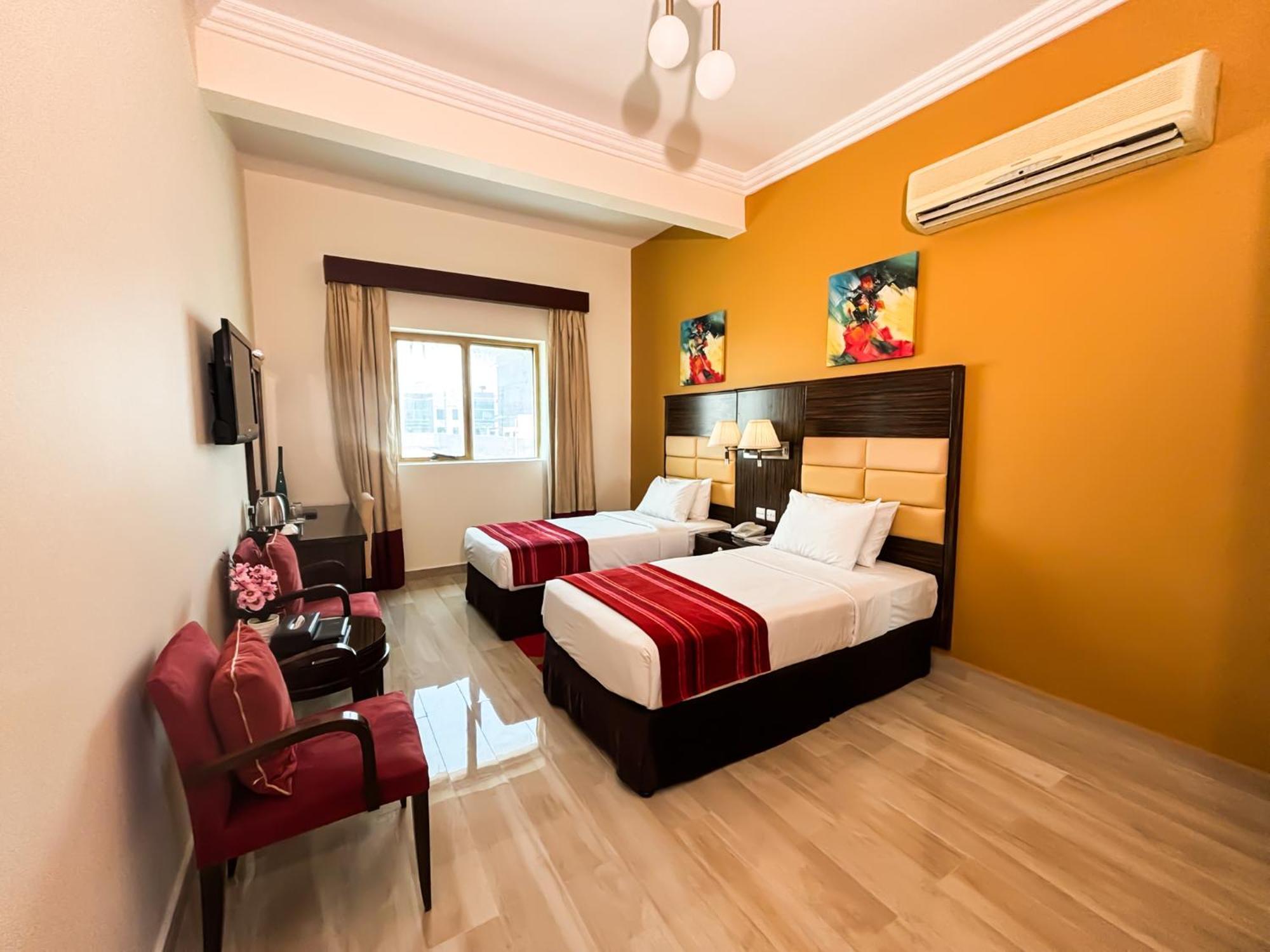 Fortune Hotel Deira Dubai Esterno foto